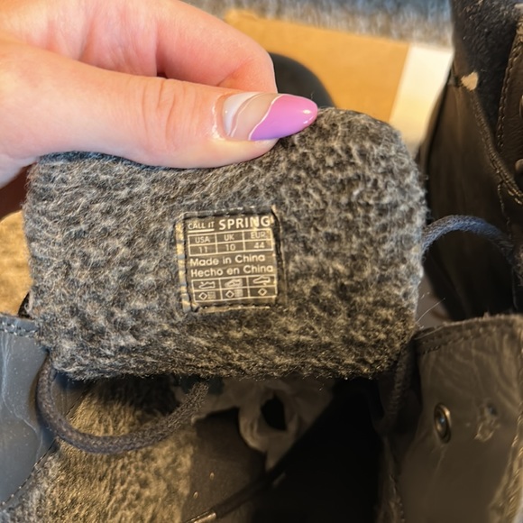 Spring Men’s Boots - Picture 6 of 6